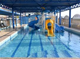 منتجع شاطئ العرب الرايس