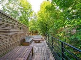 Award-winning Lush Retreat by Belvilla
