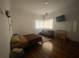 Habitación 2 con baño compartido en Providencia CASA ROMÁN
