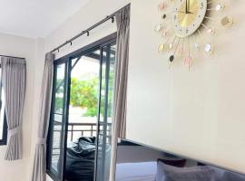 Benjamin's Hut, hotel in Srithanu