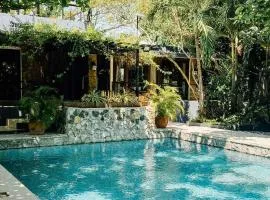 LV Royal Resort & Events Place