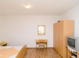 Apartments Skurla - Studio Apartman A2 bijeli