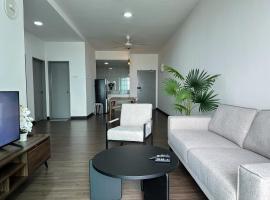 Kajang 3-Bedroom for 6 Pax - Mart & F&B Onsite, hotel in Kajang