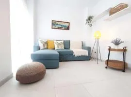 Pura Vida Beachfront Apartment
