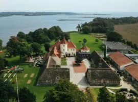 Gl. Avernæs Sinatur Hotel & Konference