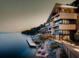 Boutique & Design Hotel Navis - Small Luxury Hotels of the World, hotel v destinácii Opatija
