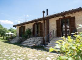 Agriturismo Rocca del Nera, hotel a Preci