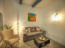 Central Valletta Duplex with Balcony