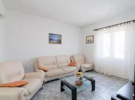Apartment Alana - Two Bedroom Apartment with Terrace and Sea View - ST