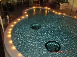 2 bedroom apartment with terrace