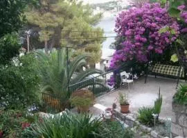 Apartments Laura Mljet - Comfort One Bedroom Apartment with Balcony and Sea View