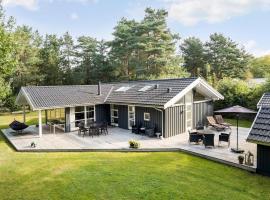 3 Bedroom Stunning Home In Nykøbing Sj, hotel v destinaci Nakke