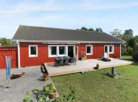 3 Bedroom Awesome Home In Glesborg
