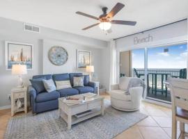 Breezy Does It Royal Palms 404 DIRECT GULF FRONT, hotel in Gulf Shores