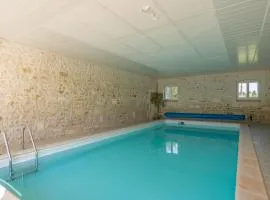 Gite Piscine Intérieure