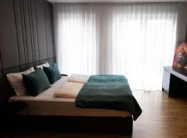 B-Chill House