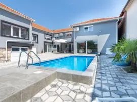 Aleks apartmani