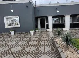 Kim's 2 bedroom Apartment