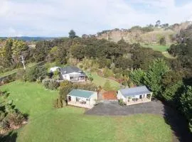 Auckland Country Cottages