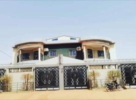 Villa Amina，位于瓦加杜古的别墅