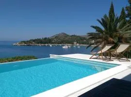Villa Mirjana - Studio Apartment with Terrace and Sea View Bogumila