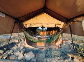 Infinity Camp Grounds Maanzoni Backpackers, luxury tent in Kenplains