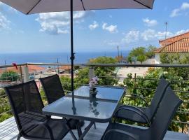 Andromachi Luxury Apartment, hotel i Skopelos