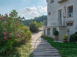 Ai Leoni Ruggenti - Suite dei Tesori Antichi in Monferrato