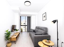 Apartamentos Turísticos Torrevieja by Trian, hotel v destinaci Torrevieja