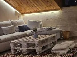 Cozy Chalet in the heart of jezzine- mountain view