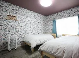 TR Niseko House Room Lavender