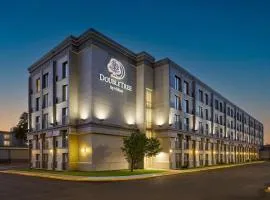 DoubleTree by Hilton Minneapolis Airport, MN、ブルーミントンにあるミネアポリス・セントポール国際空港 - MSPの周辺ホテル