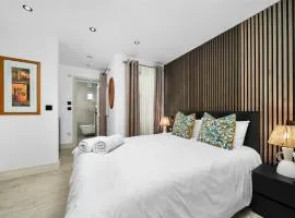 Nine Elms City Suites