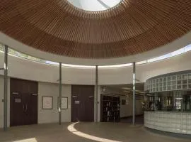 Murray Edwards College, Cambridge