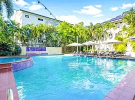 12 Central Plaza Port Douglas with Heated Pool