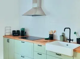 Hello Cozy Home