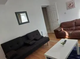 5 Bedroom House in Romford