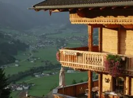 Schulhaus Tirol、ツェル・アム・ツィラーのゲストハウス