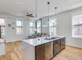 Top Rated - Free Parking - 1-br Condo OTR