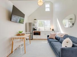 Sweet Tea Cottage 1BR and Loft, hotel em Murfreesboro