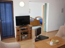 Guest House San Antonio-Comfort One Bedroom Apartment with Balcony no 1