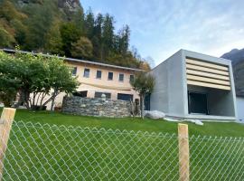 Casa MIRO', hotel v destinaci Brione