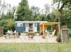 Lapwing Hut
