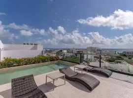 Kuxtal Luxury Condo with Rooftop