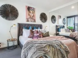 Chic Pad in Trendy SouthbankNear Casino & MECC