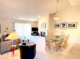 Desert Falls Getaway, Pets OK, Heated Pool and Spa,Golf, hotel v destinaci Palm Desert