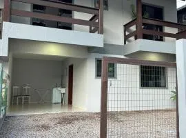 Aconchegante Sobrado
