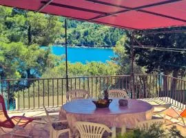 Seafront Apartment Dana - Two Bedroom Apartment with Terrace and Sea View