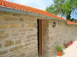 Stone House Harmony - One Bedroom Apartment with Patio and Garden View 1