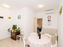 Apartments Villa Dinga - Borak - Standard One Bedroom Apartment with Balcony and Sea View No 3